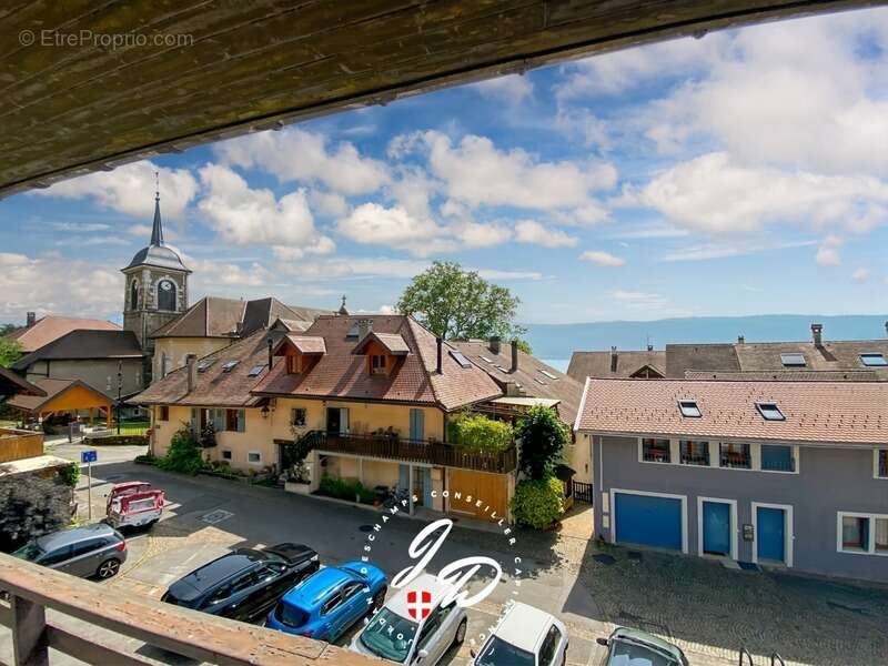 Appartement à VEYRIER-DU-LAC