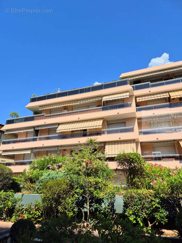 Appartement à ROQUEBRUNE-CAP-MARTIN