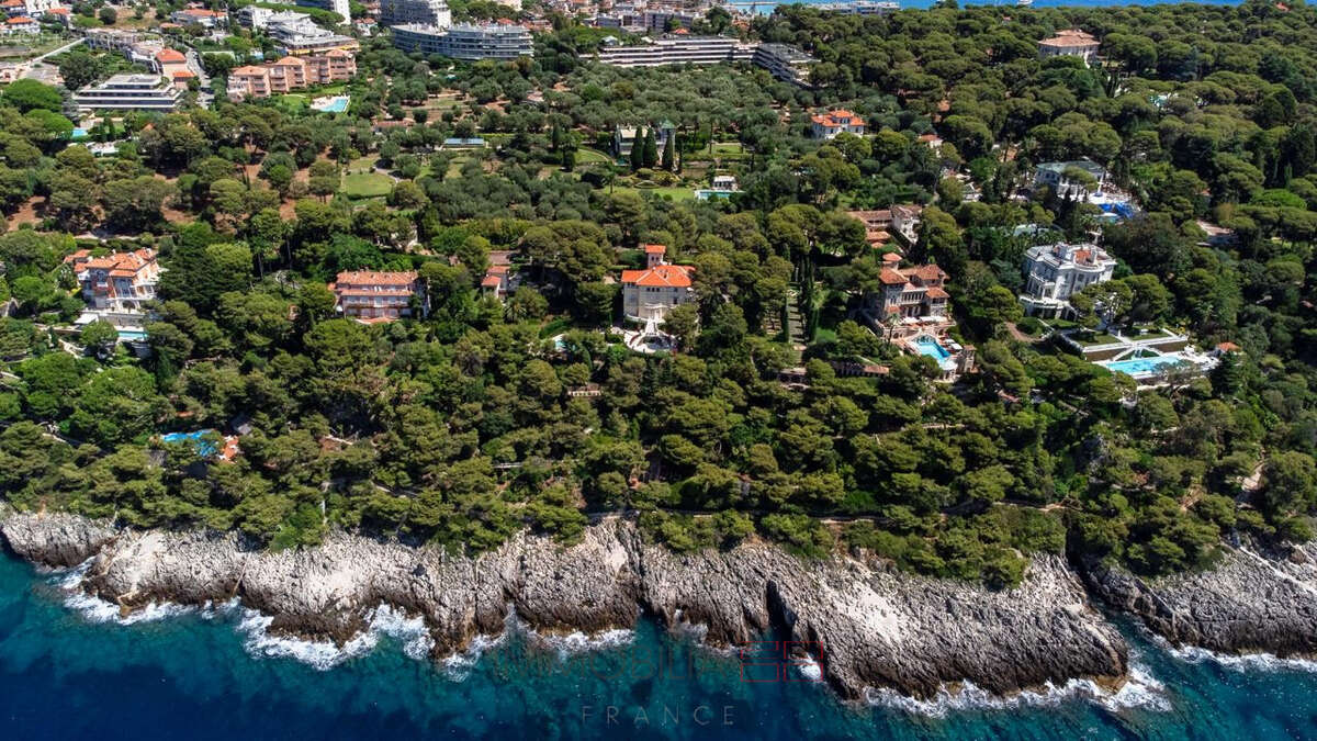 Villa cynthia  - 4 pièces duplex avec terrasse vue panoramique - cave et parking - photo 5