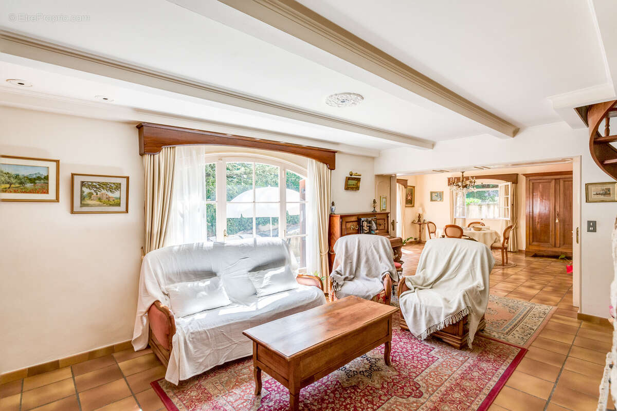 Maison à LA DESTROUSSE