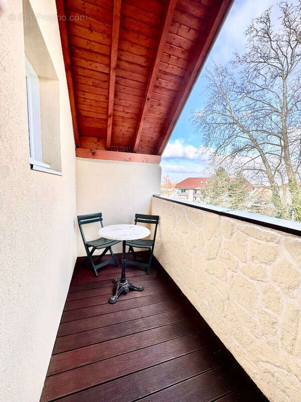 Appartement à VALLEIRY