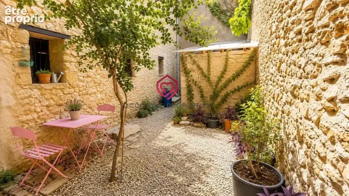 Maison de village avec garage et jacuzzi - photo 2
