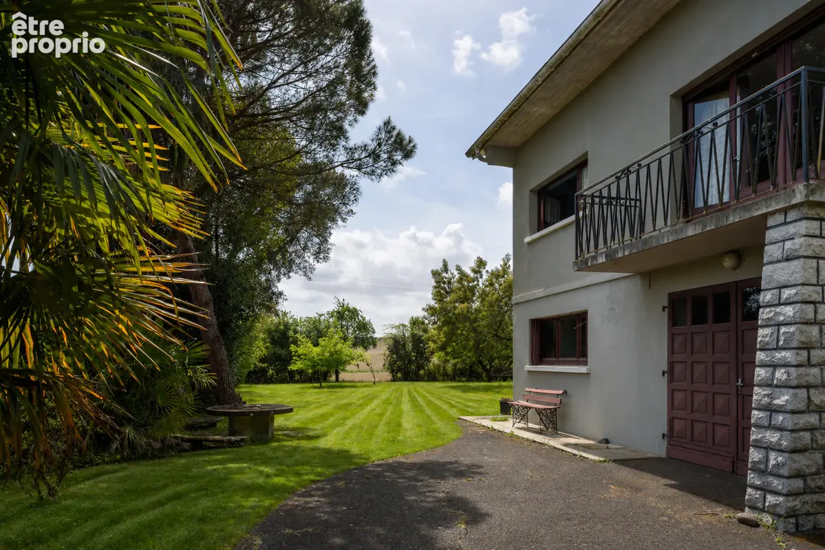 Maison Amou 6 pièce(s) 189 m2 - photo 3