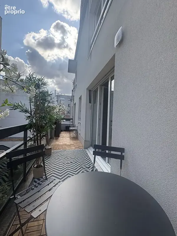 Gambetta - Appartement 3 pièces de 74,42m2 avec balcon de 12 m2 vue sur cour et jardin ! - photo 14