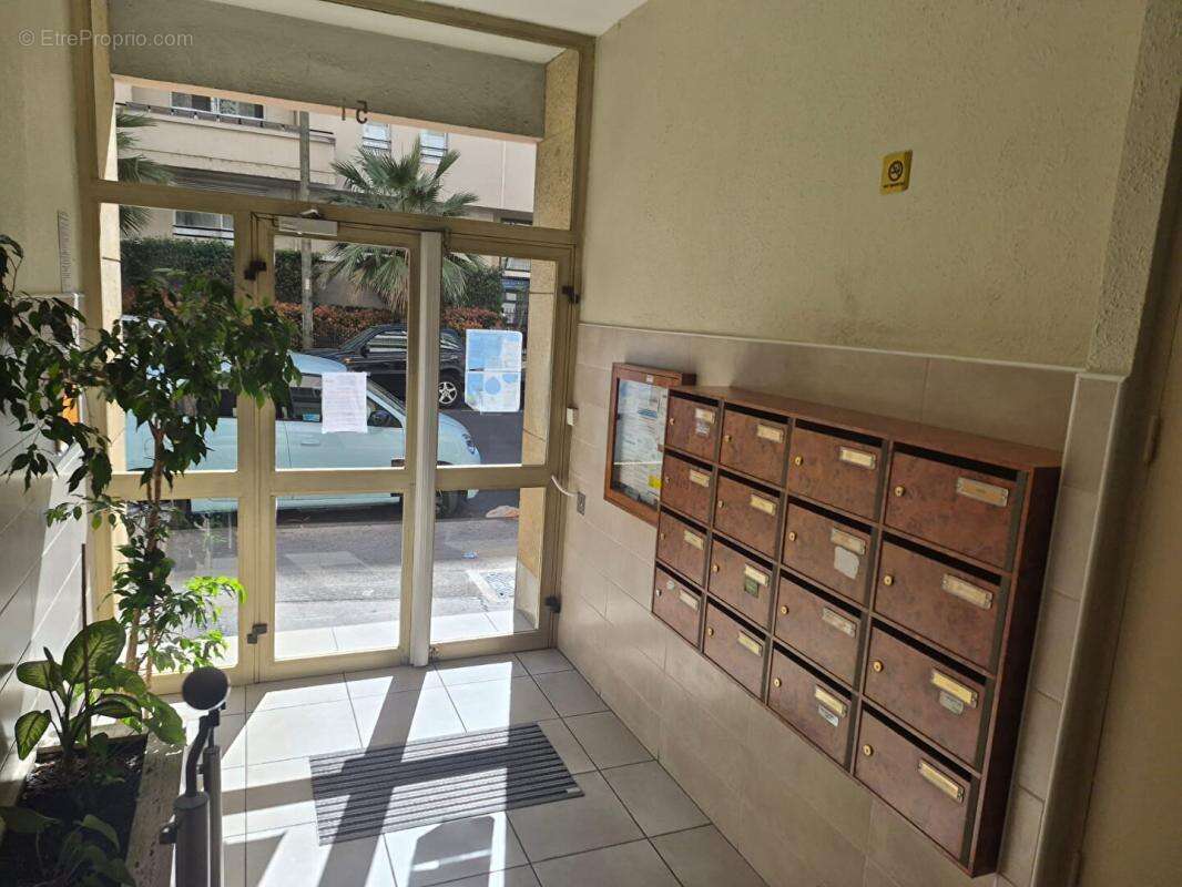 Appartement à MARSEILLE-10E
