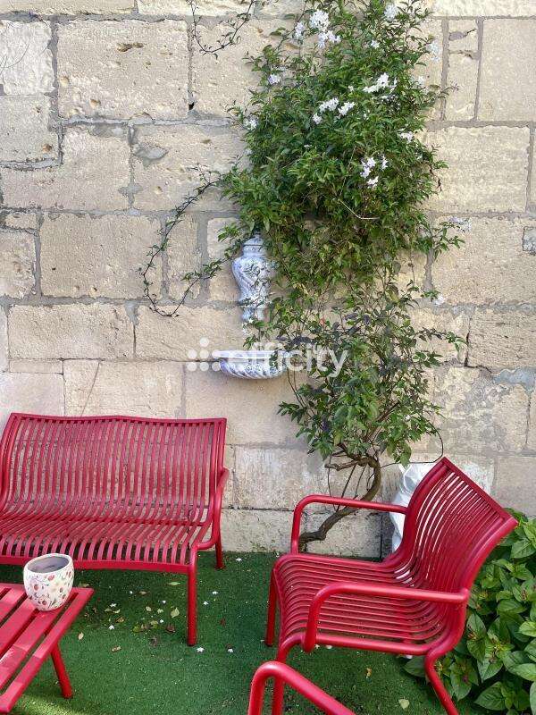 Maison à PORT-DES-BARQUES