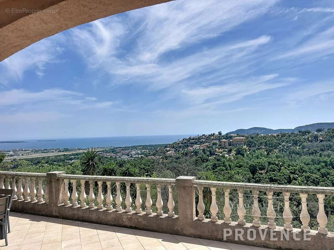 Vue mer panoramique proche du centre de Mandelieu - photo 17