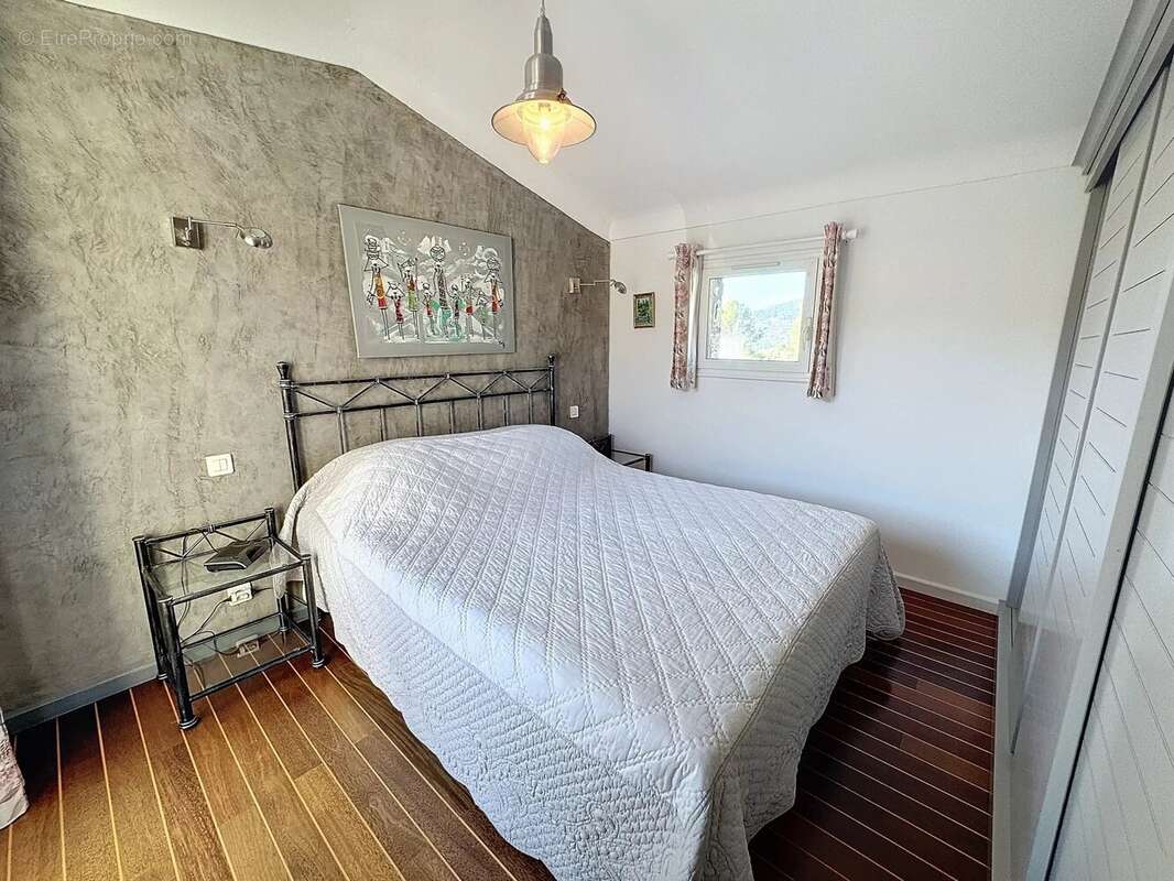 Maison à PEYMEINADE