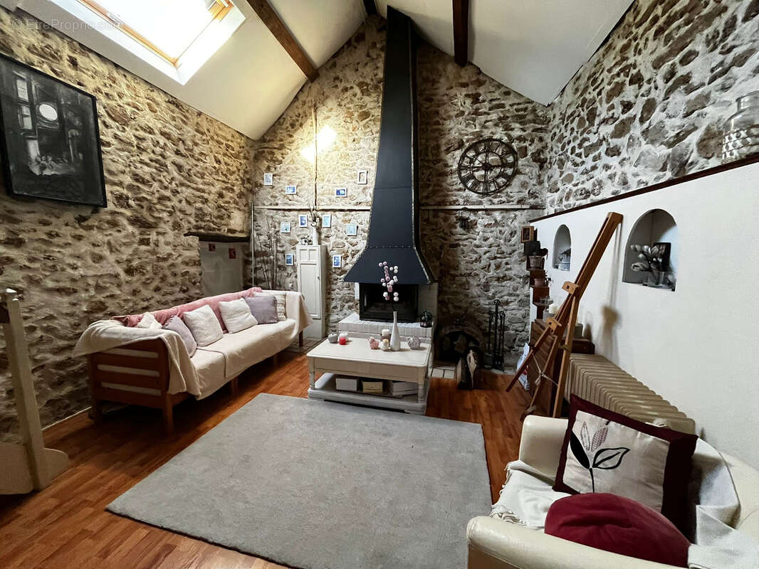 Maison à SAINT-VRAIN