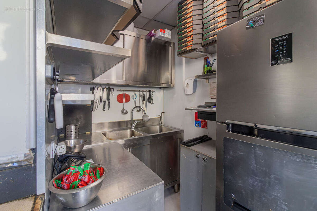 Commerce à MARSEILLE-15E