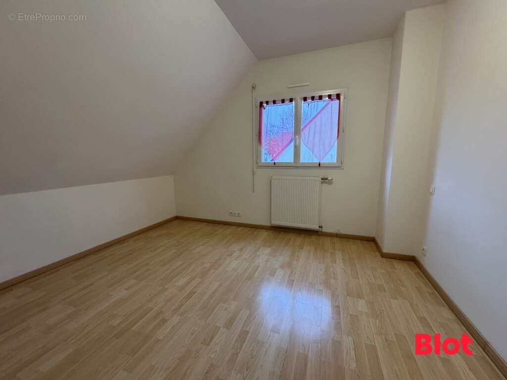 Maison à CHATEAUBOURG