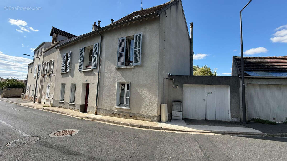 Maison 5 pièces avec dépendances - photo 19
