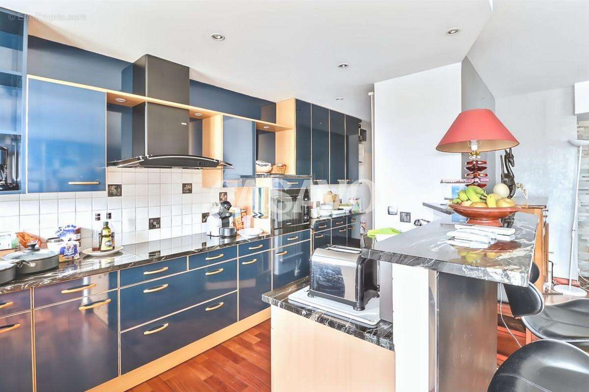 Appartement à PARIS-14E