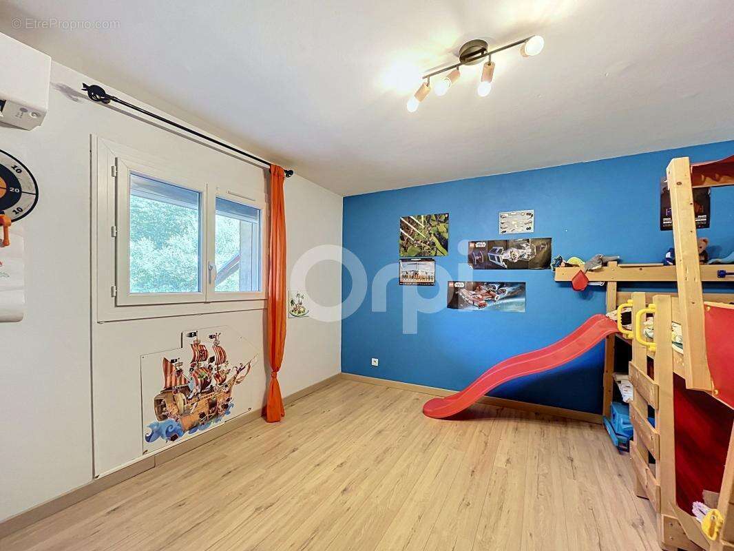 Magnifique maison familiale 230 m² – Terrain 10 500 m² – Favars - photo 15