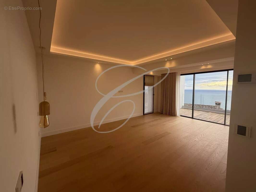 Maison à ROQUEBRUNE-CAP-MARTIN
