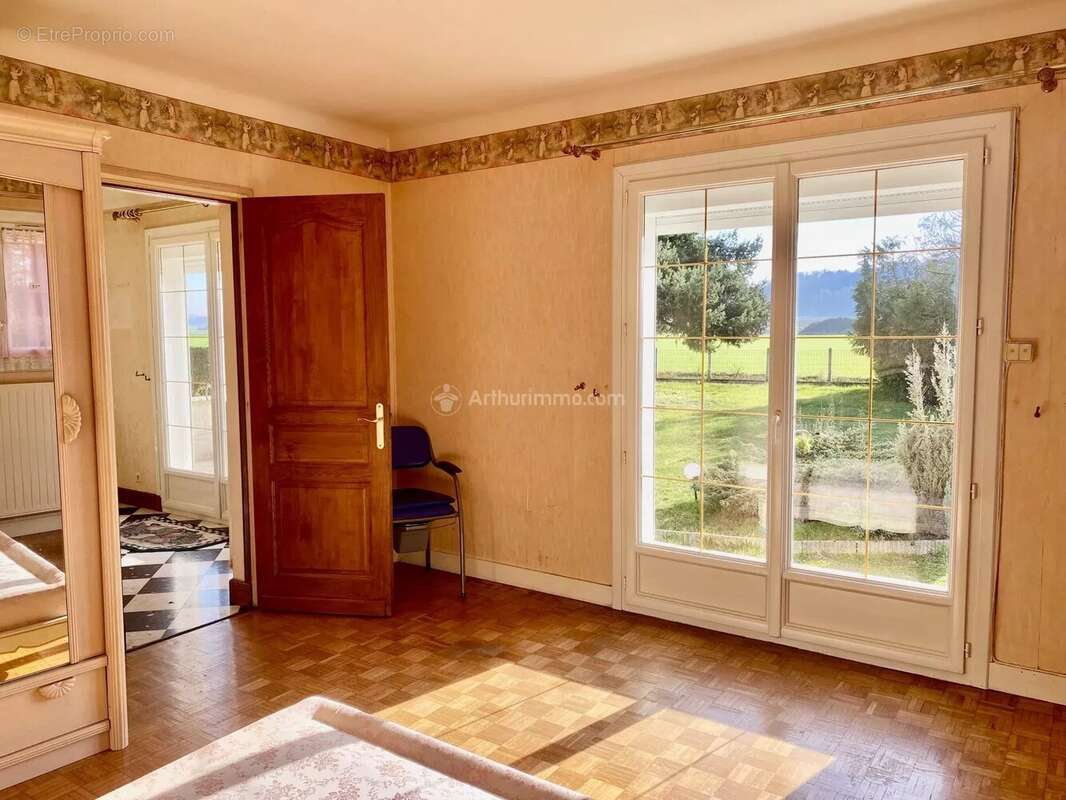 Maison à VILLAVARD