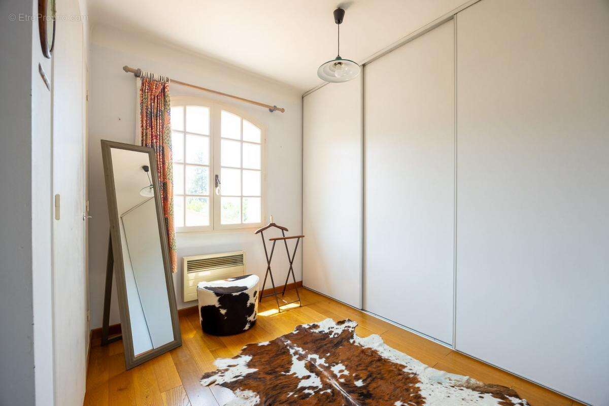 Maison à ROQUEFORT-LA-BEDOULE