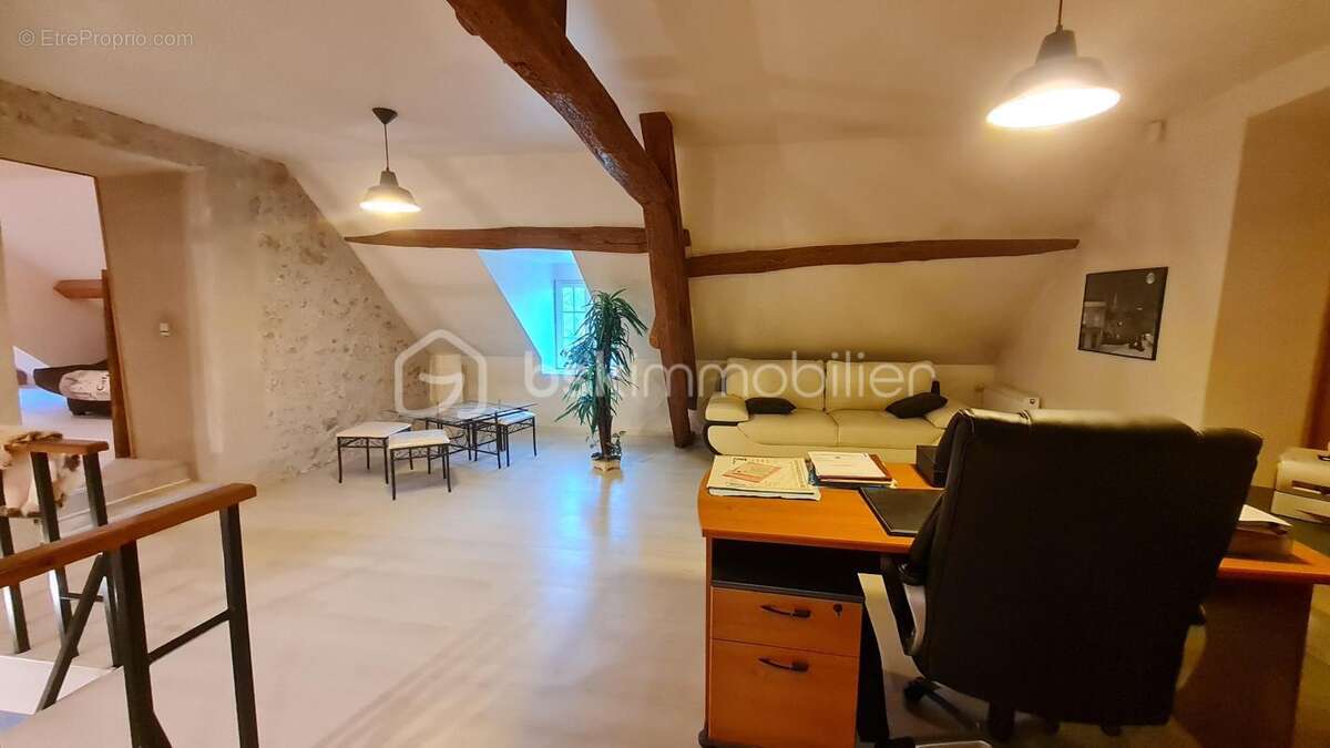 Maison à EVERLY