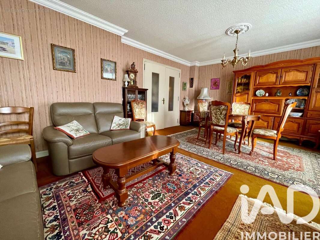 Photo 4 - Appartement à VAULX-EN-VELIN