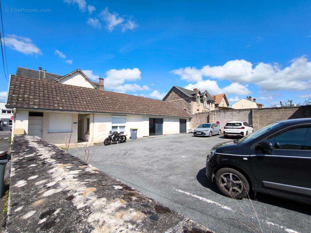 Autre à BRIVE-LA-GAILLARDE