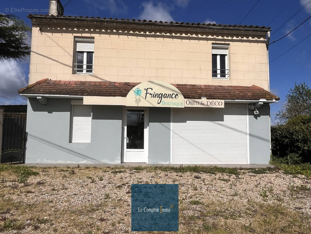 Commerce à ARVEYRES