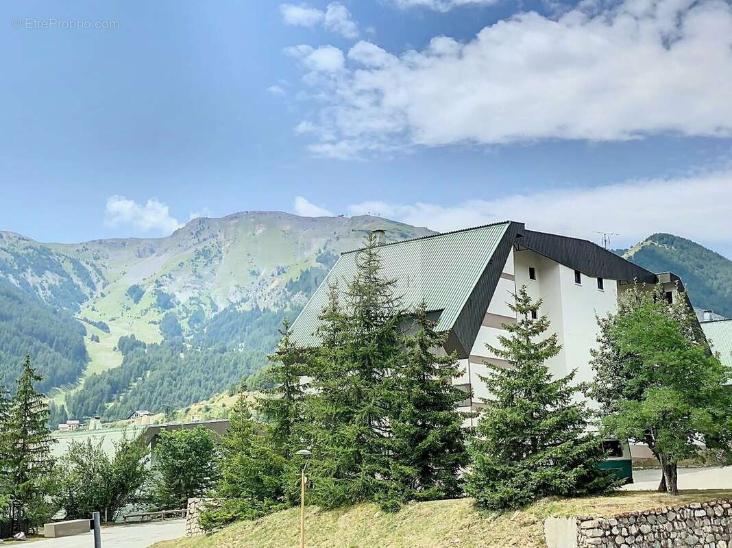 Appartement à SAINT-ETIENNE-DE-TINEE