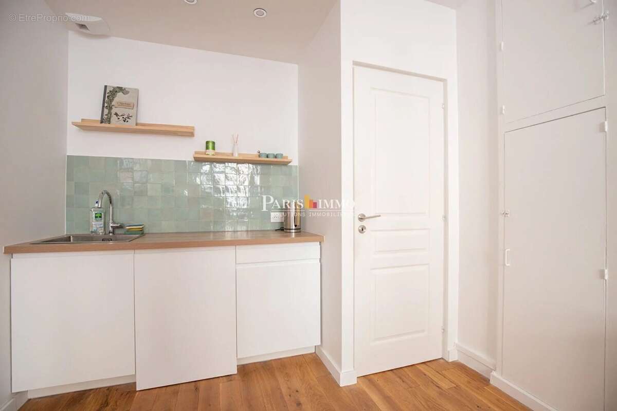 Appartement à PARIS-18E