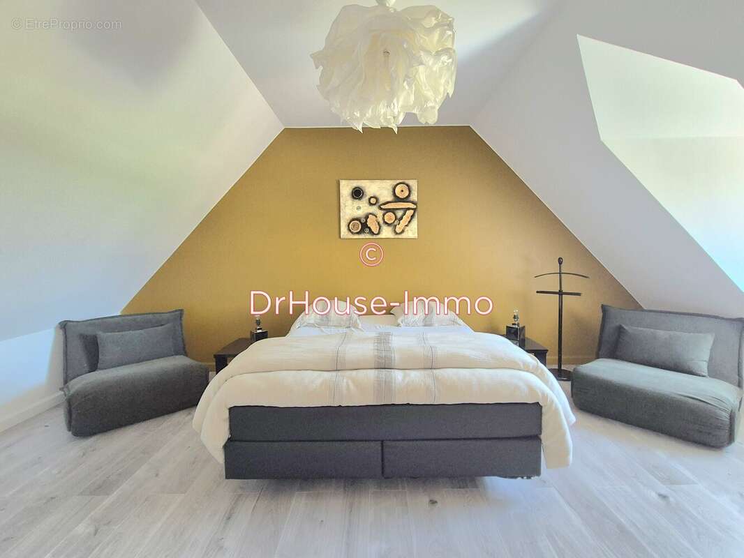 Maison à CHALON-SUR-SAONE