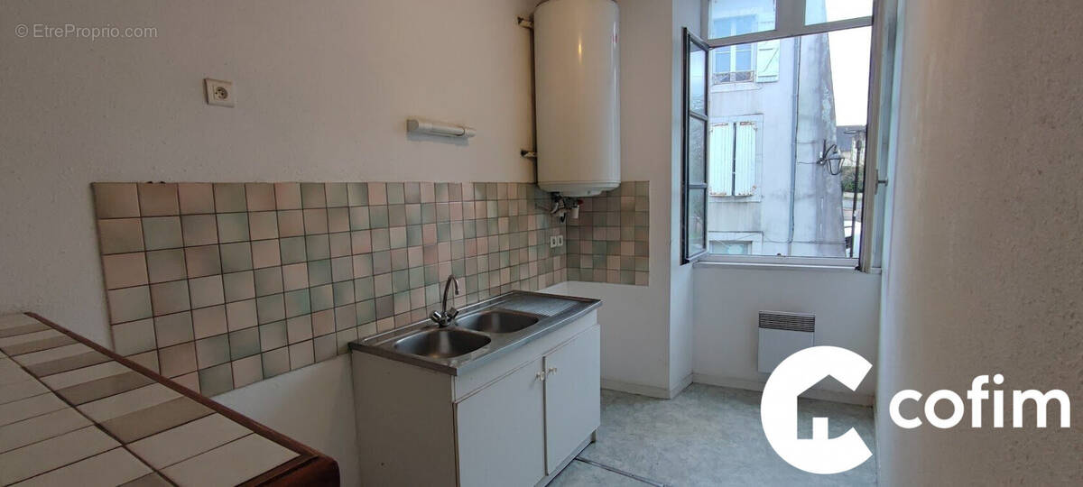 Appartement à OLORON-SAINTE-MARIE