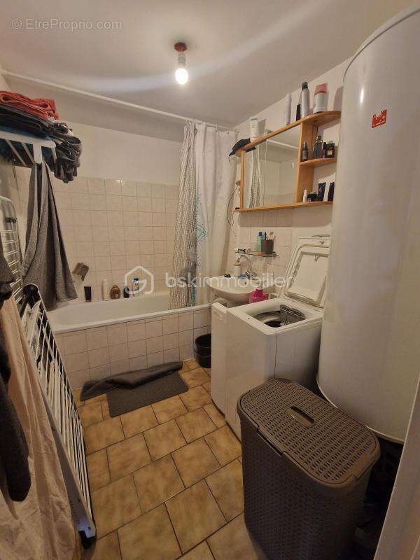 Appartement à SACLAS