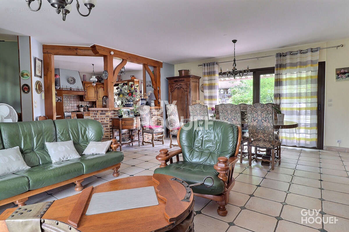 A VENDRE Villa Brétigny Sur Orge 11 pièces 247 m2 sur 1000 m² de terrain - photo 4