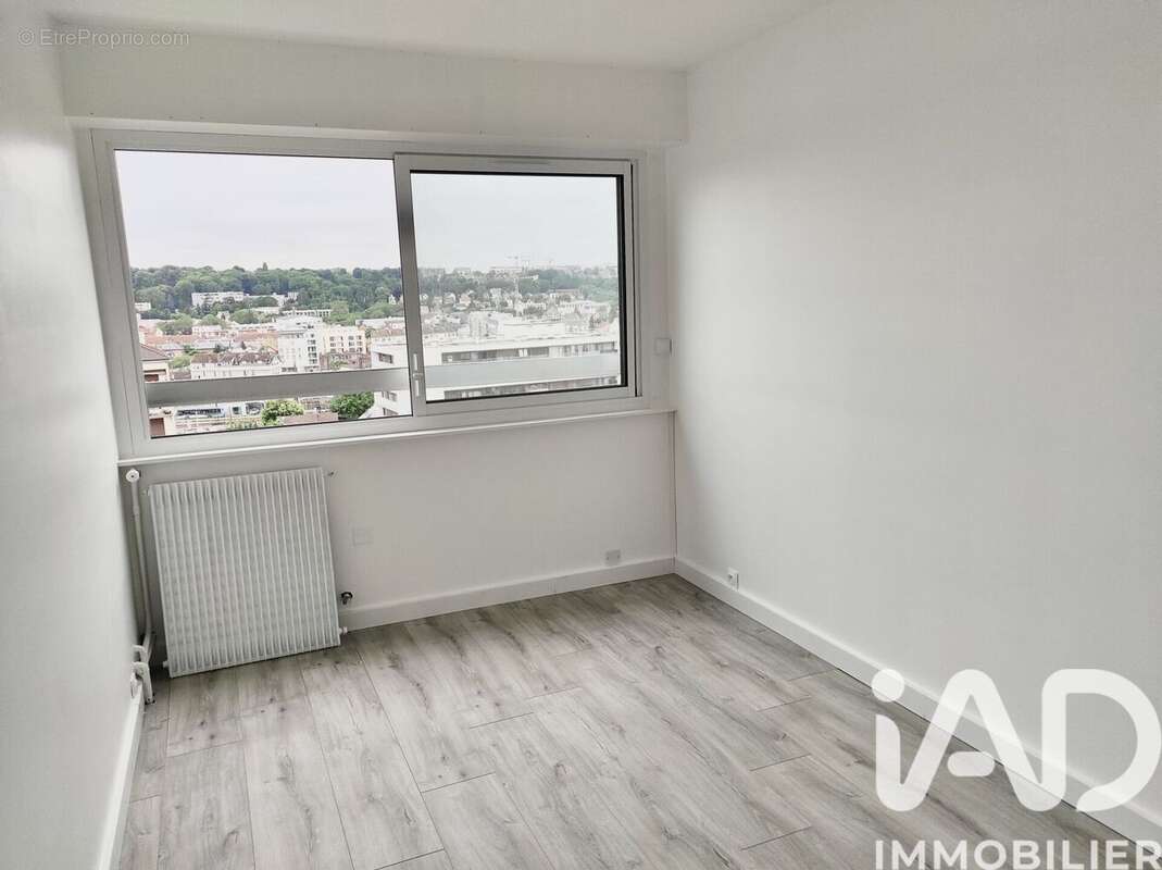 Photo 4 - Appartement à JUVISY-SUR-ORGE