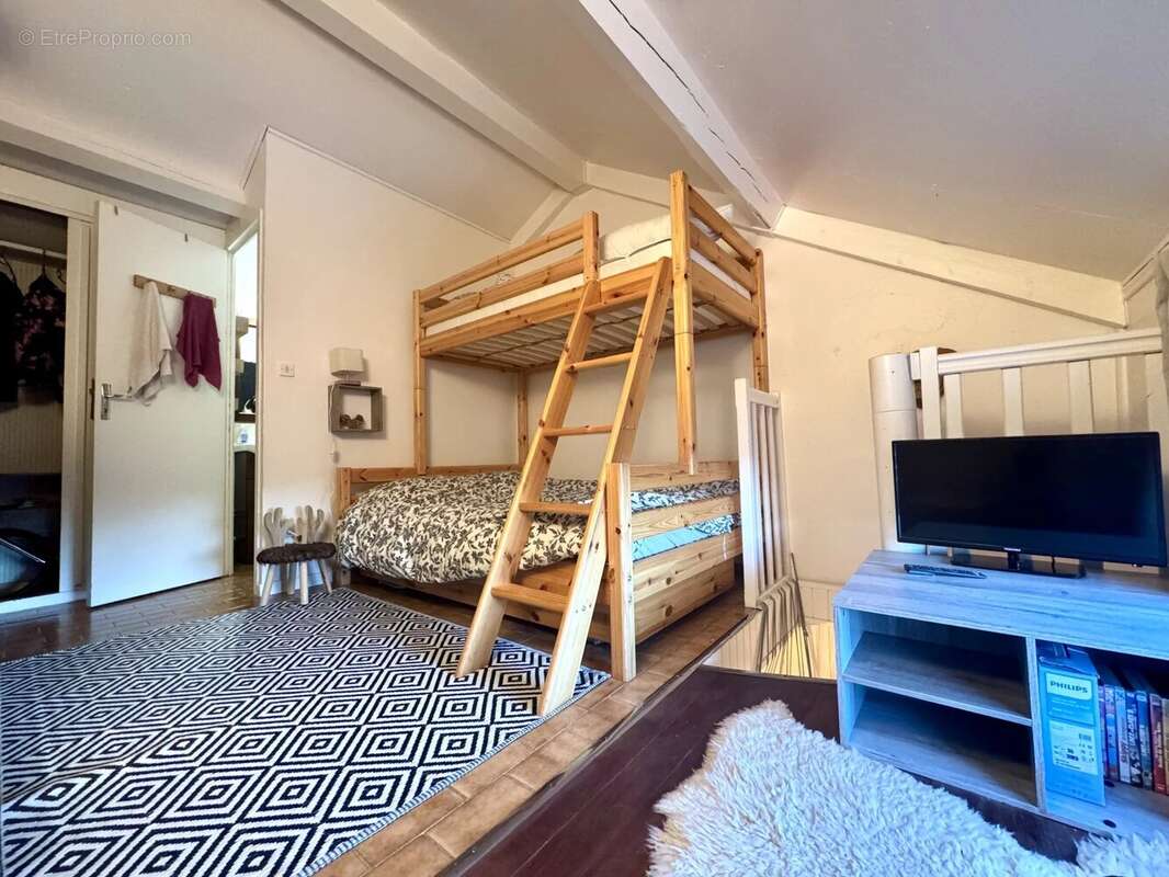 Appartement à LES ANGLES