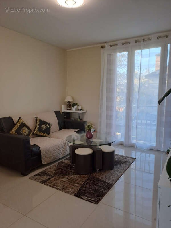 Appartement à MELUN