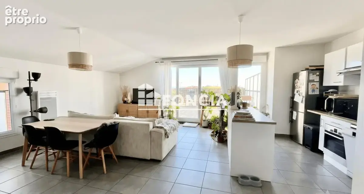 L'ormeau - dernier etage avec terasse 52m2 - grand t3 - photo 2