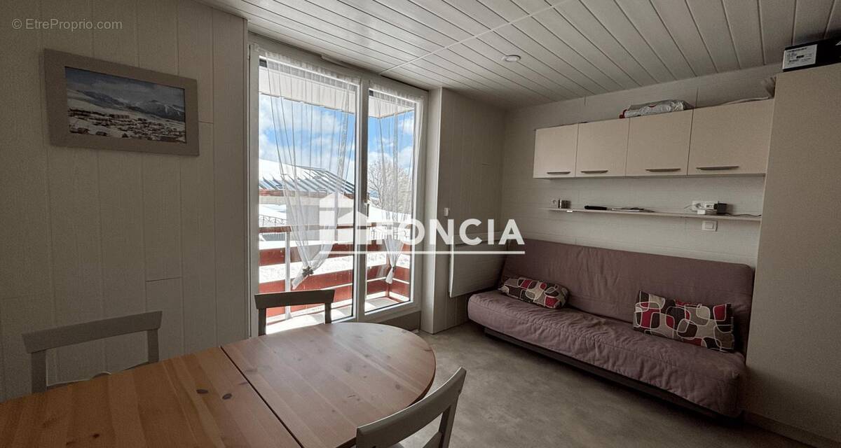 Appartement à FONTCOUVERTE-LA-TOUSSUIRE