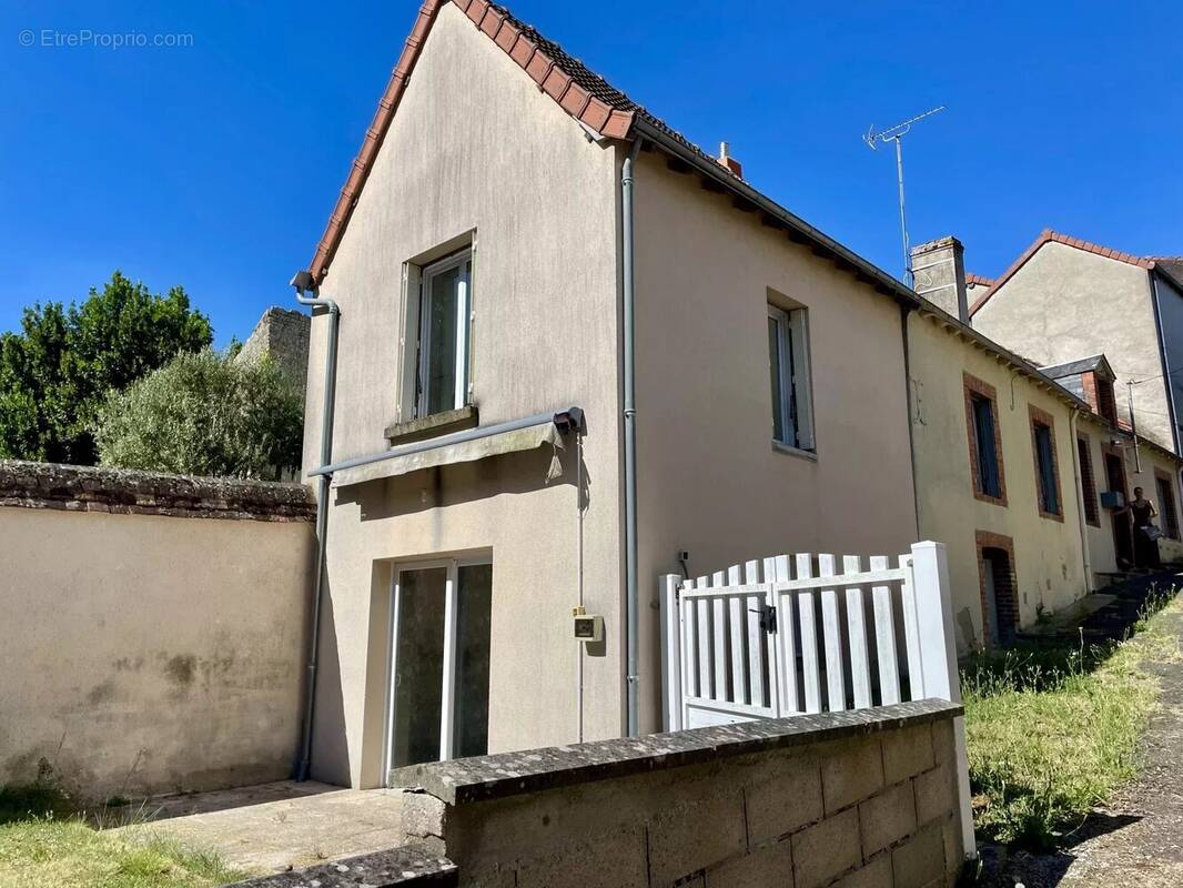 Appartement à BUZANCAIS