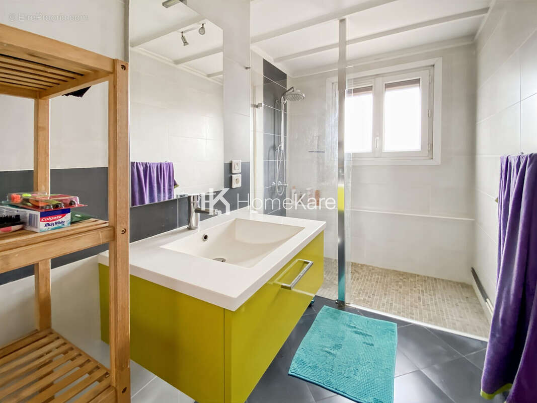 Appartement à BEGLES