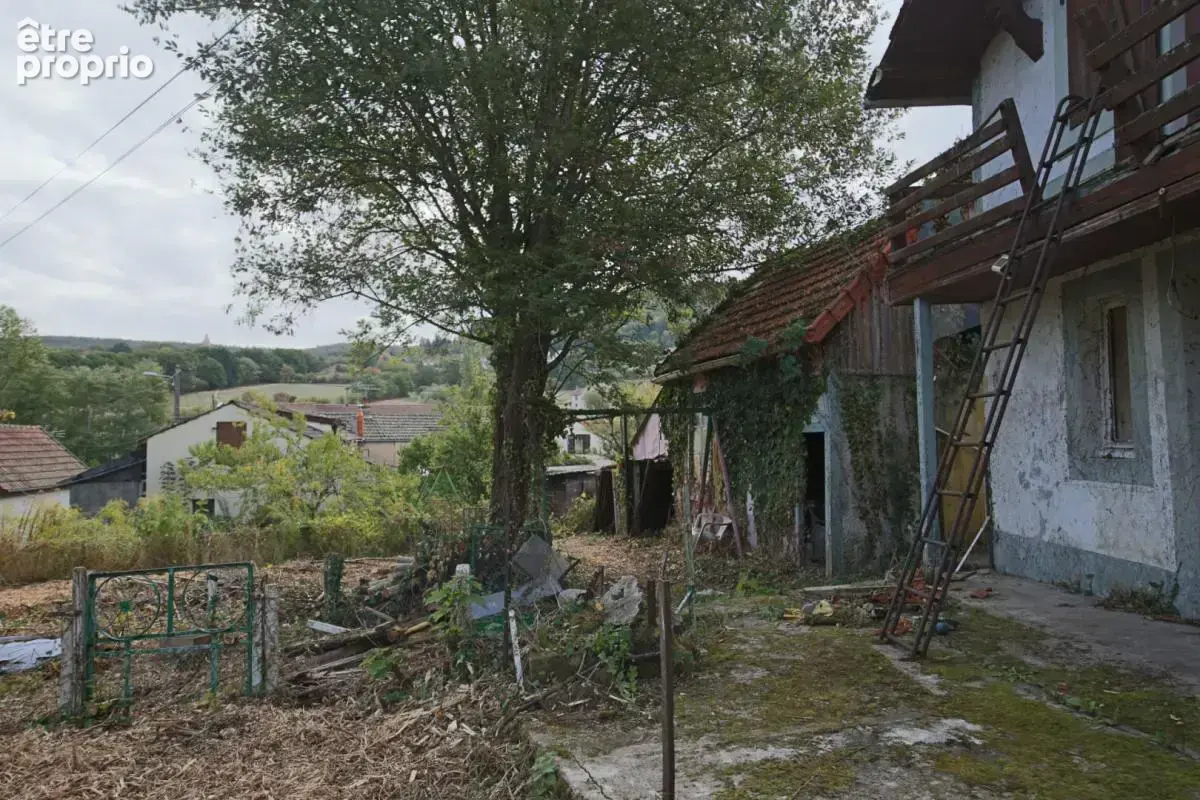 Petite maison à rénover entre coeur historique et plein campagne - photo 11