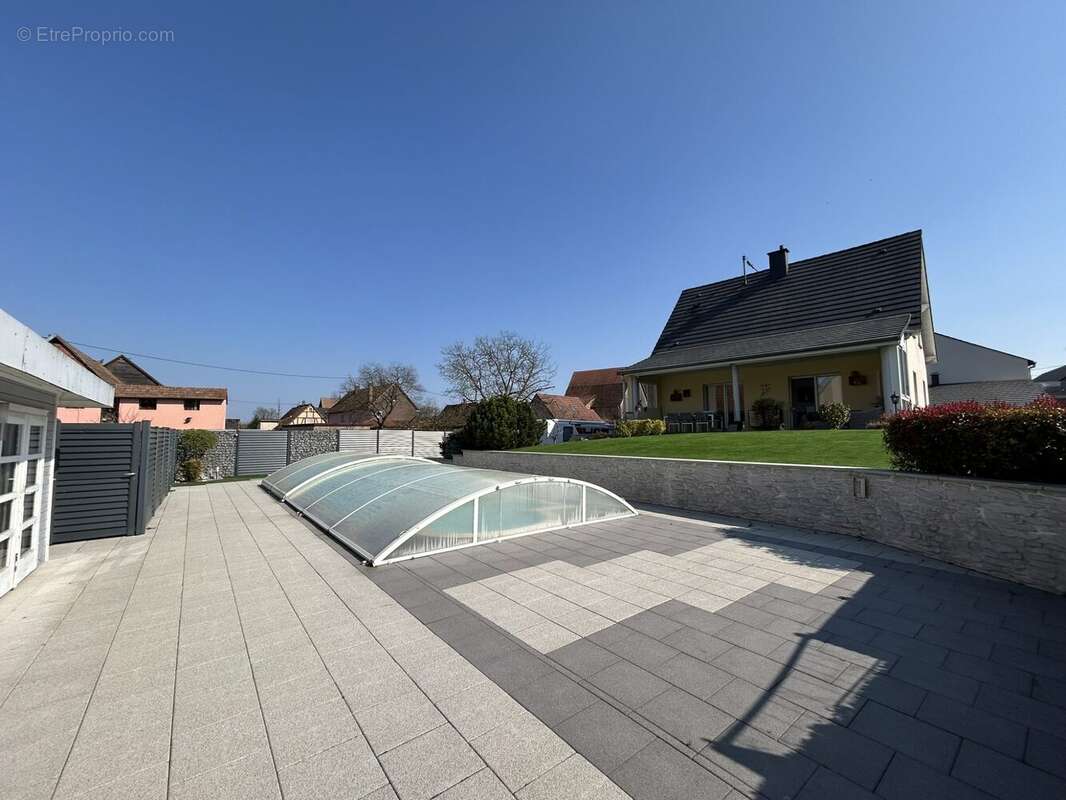 Maison à SERMERSHEIM