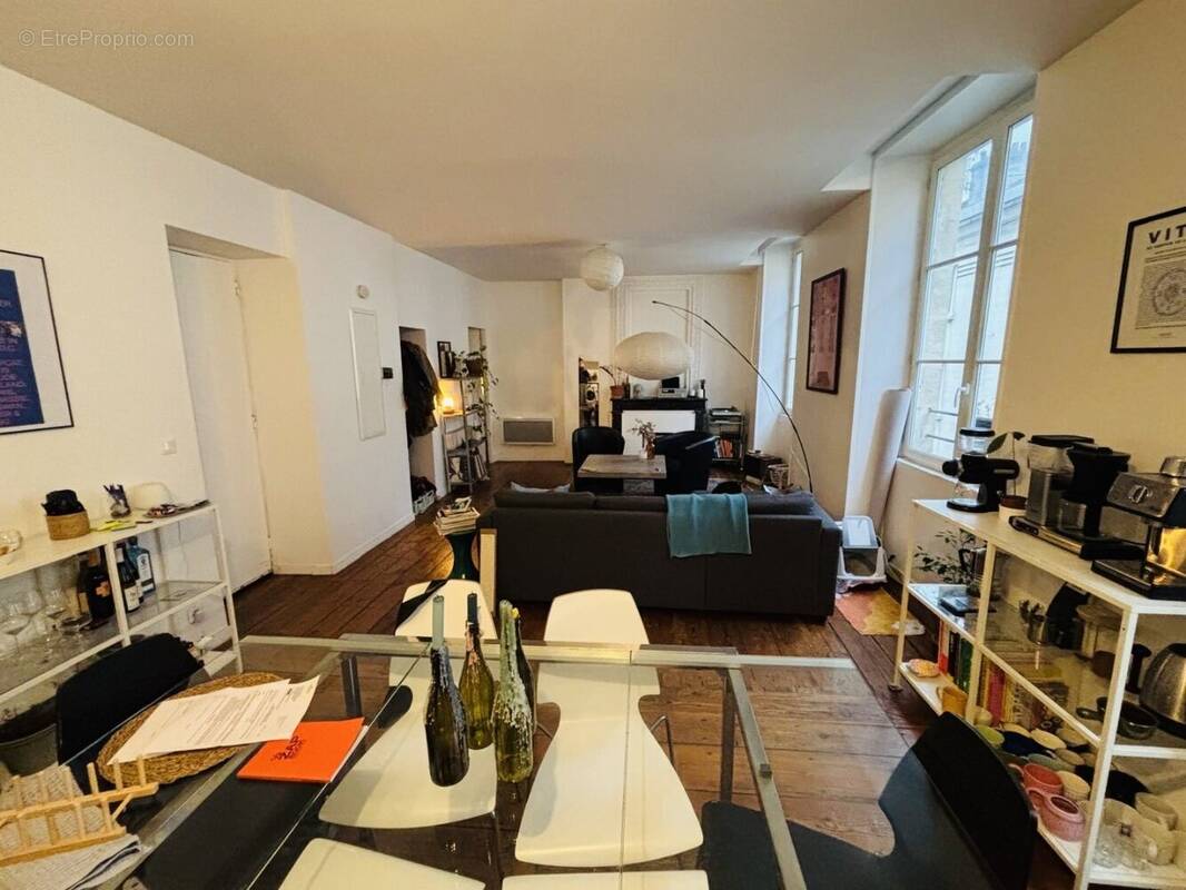 Appartement à BORDEAUX