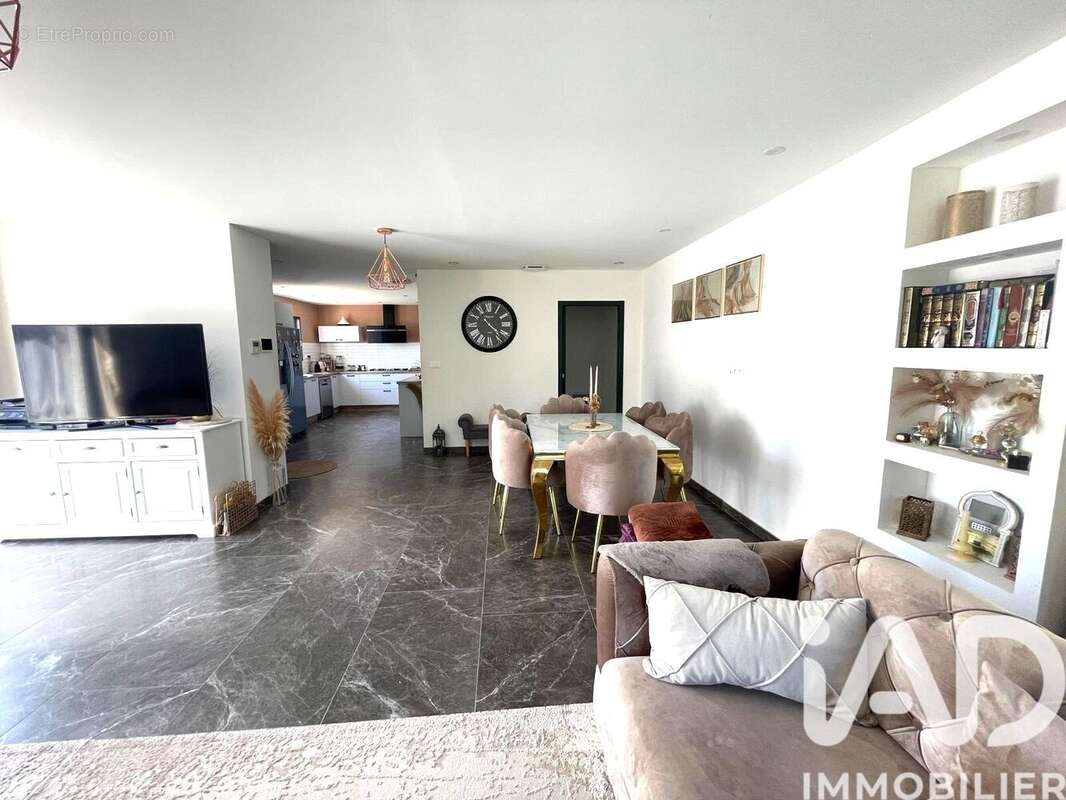 Maison 117 m² à Montauban  - photo 7