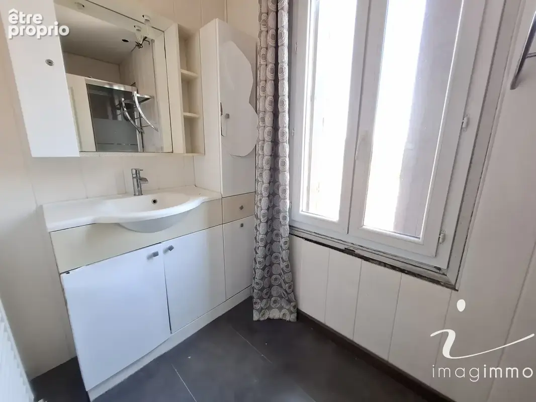 Maison de village de type avec 3 chambres, 2 pièces d'eau et une cour ! - photo 8