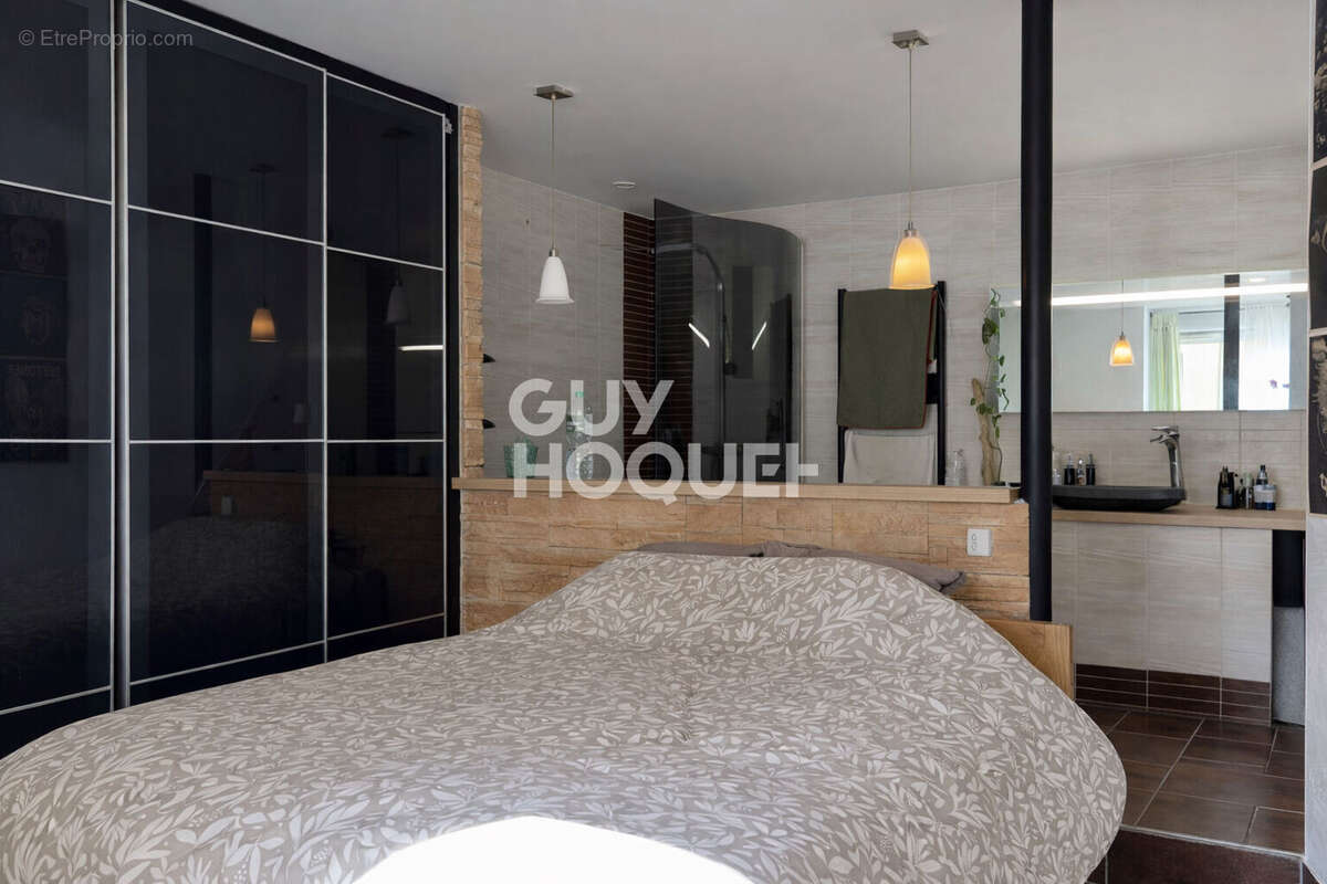 Appartement à SOISY-SUR-SEINE