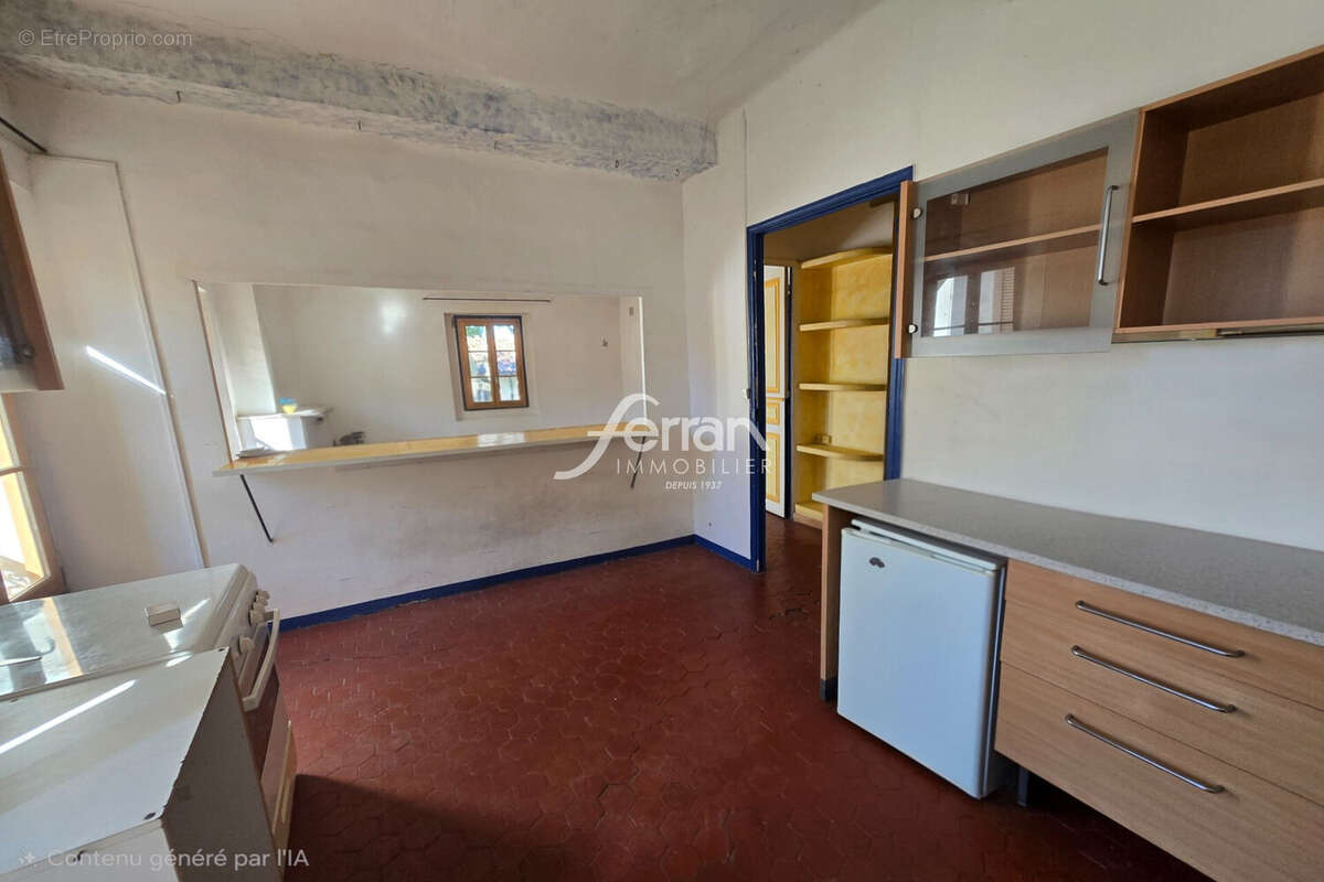 Appartement à VILLECROZE
