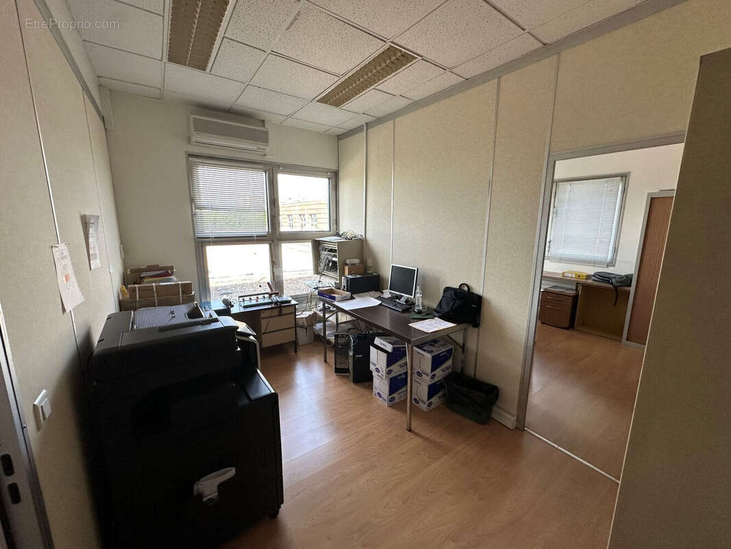 Commerce à VILLIERS-SUR-MARNE