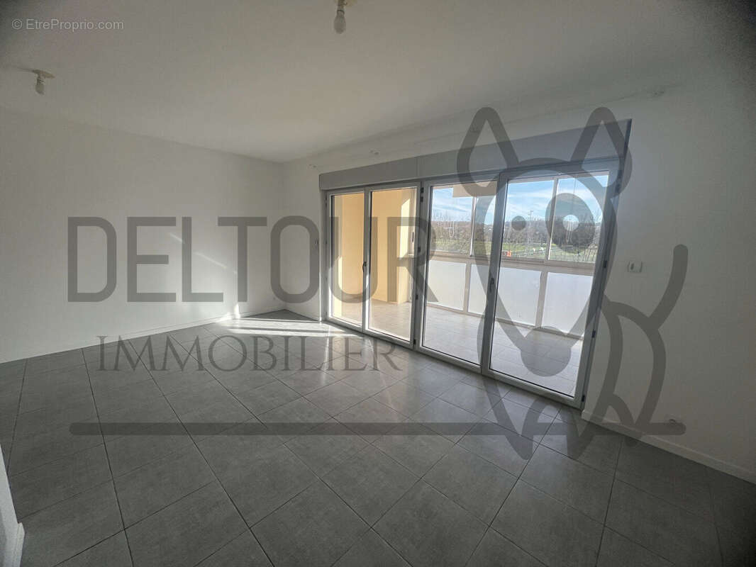 Appartement à COULOMMIERS