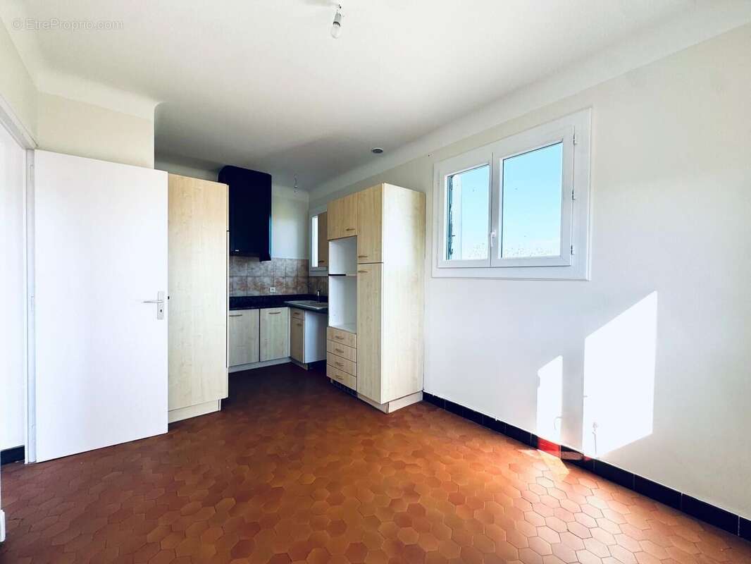 Maison 150 m² à Asasp-Arros  - photo 6