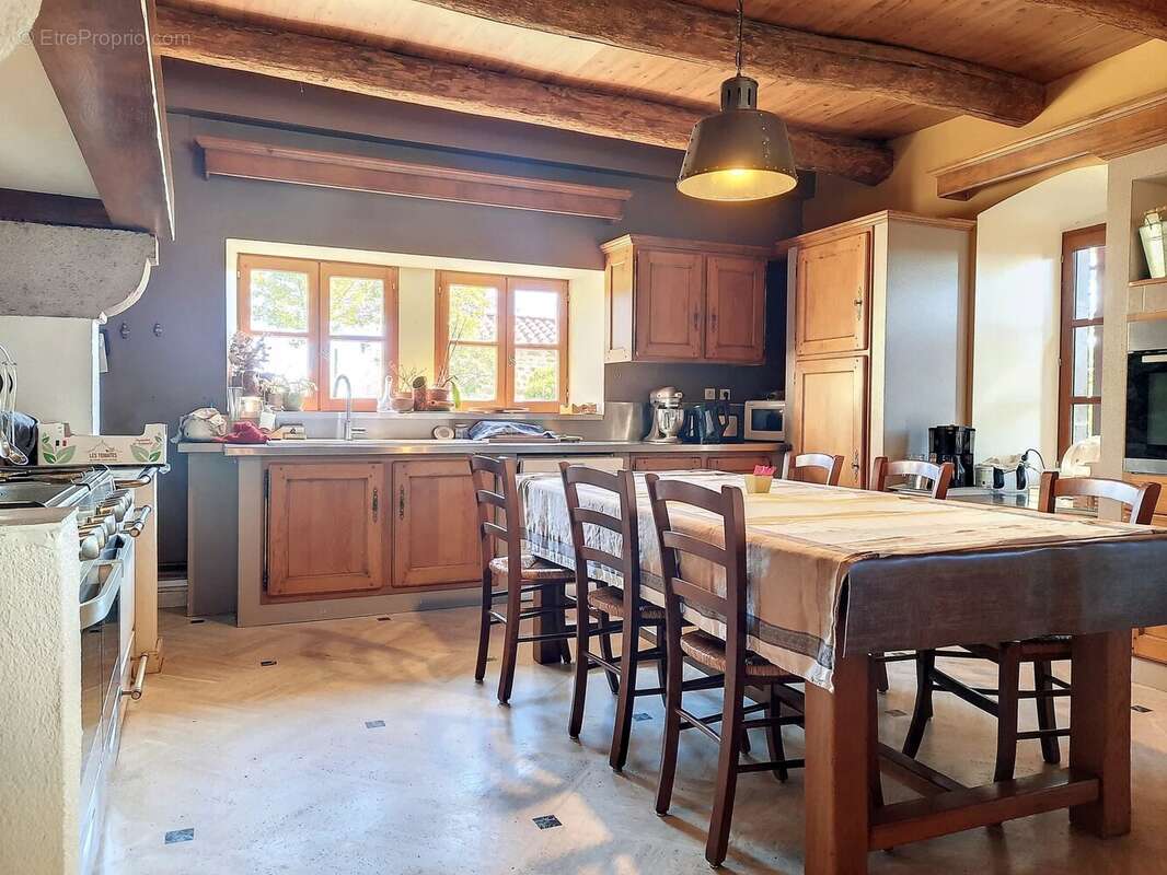 Maison à CHASPINHAC