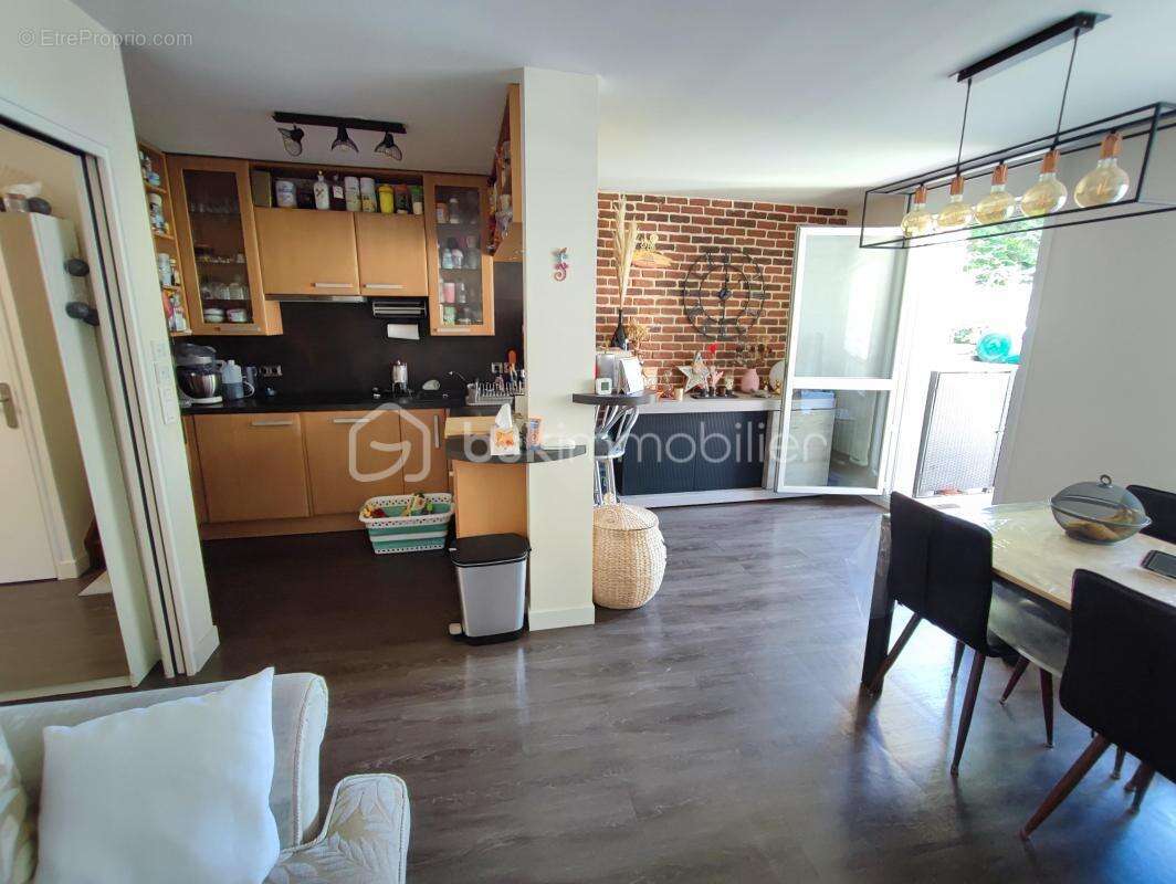 Appartement à CHELLES
